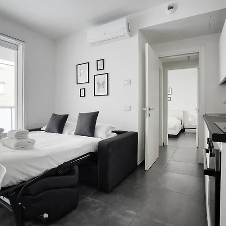 Just Urban Stays - Moderno Bilocale Con Ampio Terrazzo - M4 Tolstoj Milão