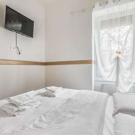 公寓 Vetra-parco Delle Basiliche 2 Pax- Wifi- Banfi