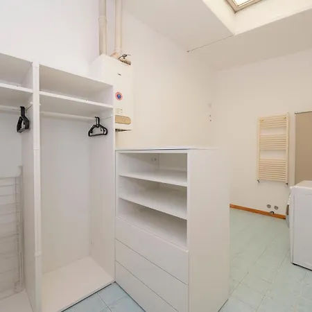 Apartment Xenia - Bright Loft In Bovisa Area *