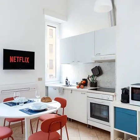 Casa Donatella ميلان