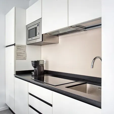Appartement Sleek Abode In Maciachini *