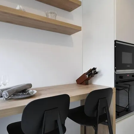 Contempora - Trilocale Podgora 10 Apartmán *
