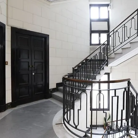 Contempora - Trilocale Podgora 10 Milano