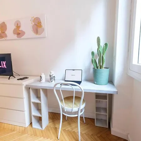 Cozy Double Flat Milan