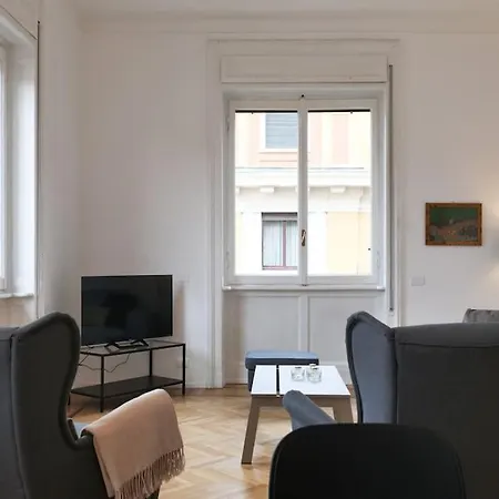 Contempora - Trilocale Podgora 10 * Milan