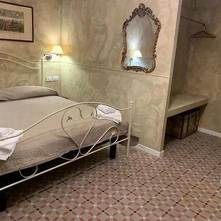 Giovanna Citylife Hotel