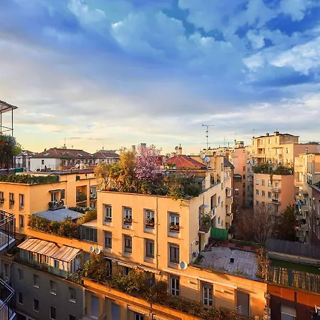 Апартаменты Sant'ambrogio Charme *