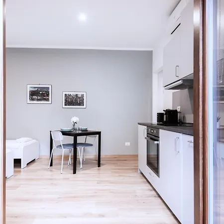 Easylife - Con Balcone In Risorgimento *