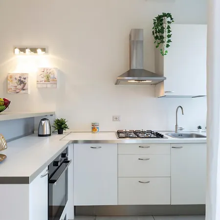 Massarent House - Gambara M1 *