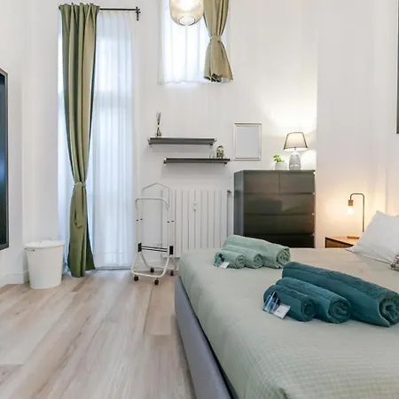 Urban Retreat Chic Industrial Loft In The Heart Of * Milan