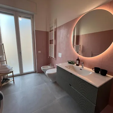 La Casa Di Zoe - Bocconi, Navigli Apartamento Milán