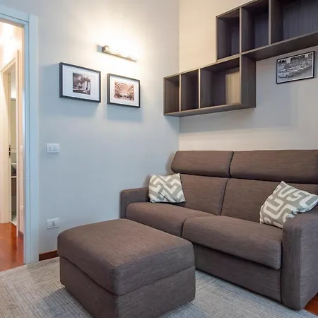 Xenia - Luminous Flat In Fondazione Prada Apartment