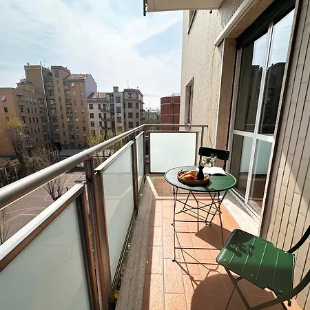 Ihost - Bergamo 12 Milan