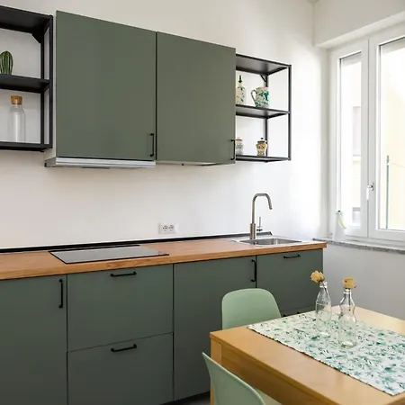 Citylife Modern Bilo ミラノ