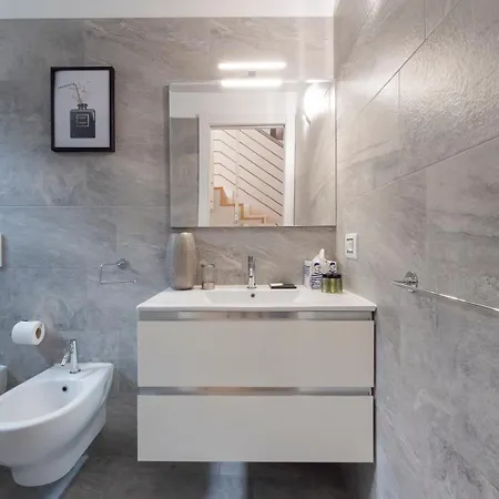 Zona Citylife Comodo Per Raggiungere Il Centro Apartman *