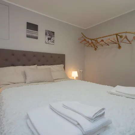 Zona Citylife Comodo Per Raggiungere Il Centro Apartman Milánó