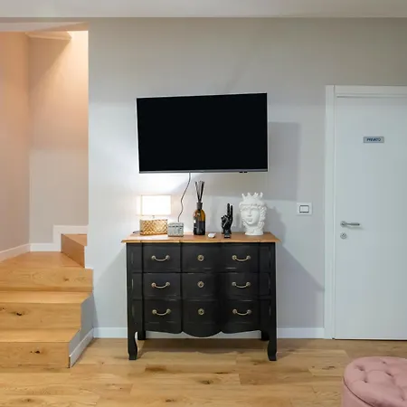 Zona Citylife Comodo Per Raggiungere Il Centro Милан