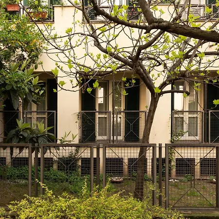 Appartamento Moscova-brera Elegante Con Giardino Privato *