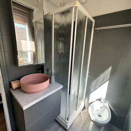 بيت ضيافة Kittens House ميلان