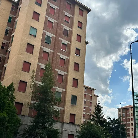 Kittens House بيت ضيافة ميلان