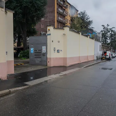 Xenia - Urban Oasis With Terrace Apartamento