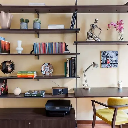 Lejlighed Elegant And Roomy *