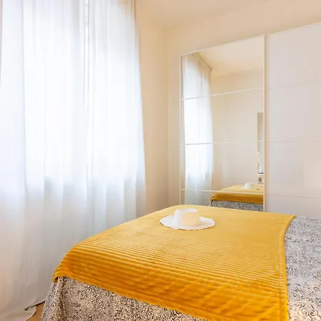 Apartment Ospitali - West Piccolo Nido Per Due Persone Ottimo X Partite O Concerti A San Siro *