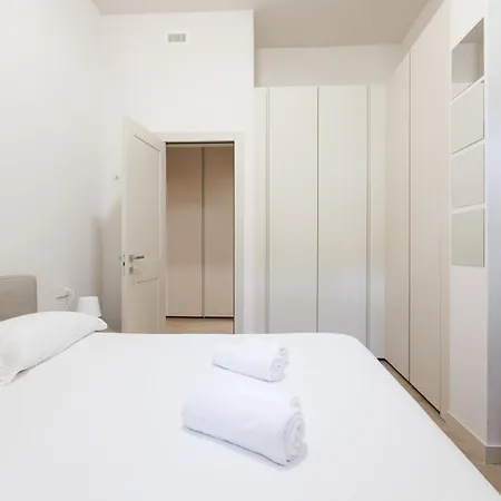 Apartment Guesthost - Cordusio Enchanting