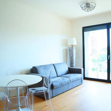 Апартаменты Tower Garden Niguarda Apt-4pax-wifi
