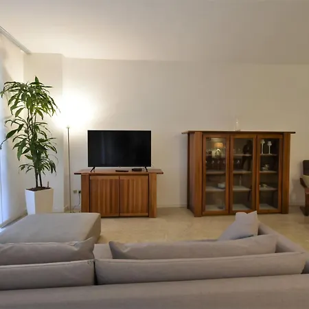 Bacchiglione Garden View By Interhome Apartment Mailand