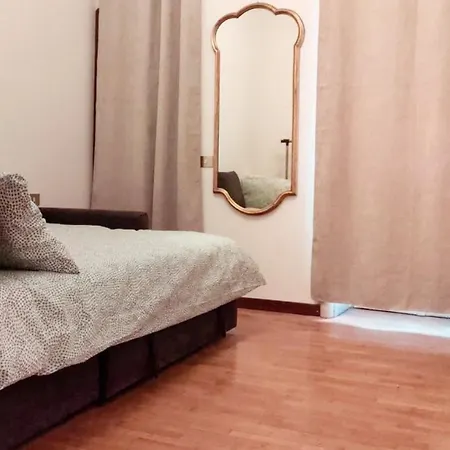 Apartment 3 Minutes On Foot From Duomo! Big Apartament With 3 Bedrooms And Balcony *