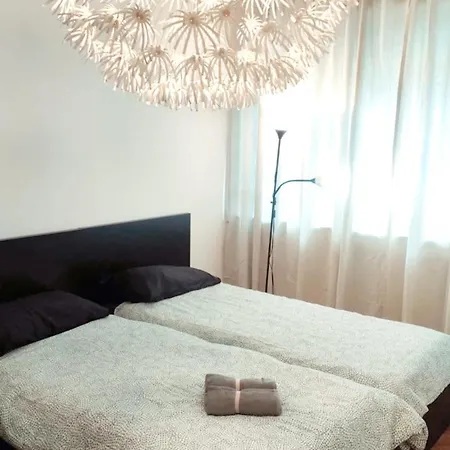 Apartment 3 Minutes On Foot From Duomo! Big Apartament With 3 Bedrooms And Balcony
