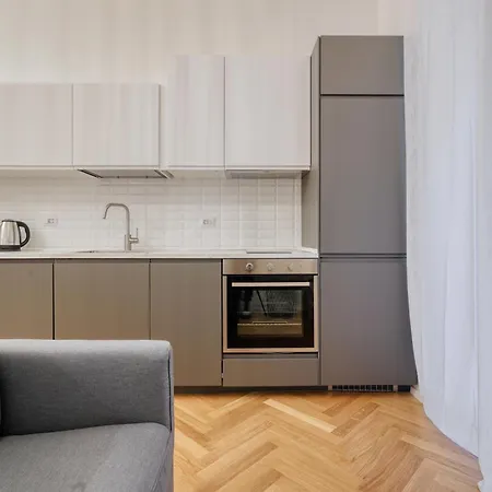 Appartement Joivy Renovated Flat By Piazza Leonardo Da Vinci *