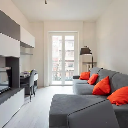 Navigli-design District Modern Flat Milan
