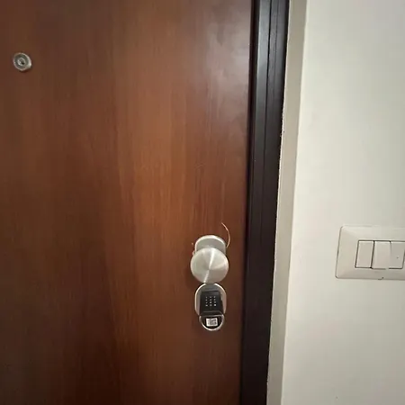 Mansarda Open Space Vicino Zona Isola *