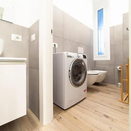 Hbhall Porta Romana Appartamento
