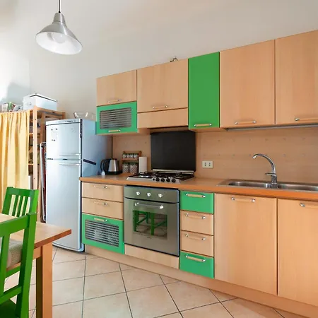 Guesthost - Porta Romana Luminoso Rifugio Apartman Milánó