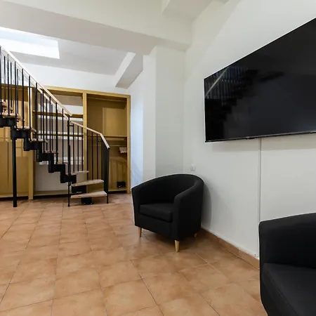 Ermes * Milan