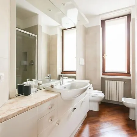 Hacca Collection - Porta Venezia 3br * Mediolan