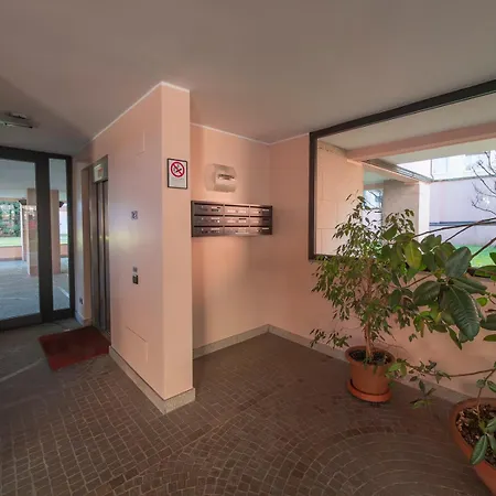 Xenia - Luxury & Elegant Penthouse In Life Apartman *