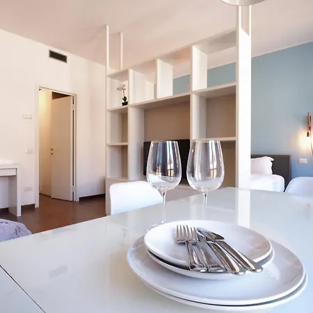 Contempora - Studio Carlo Poma, 4 * Milano
