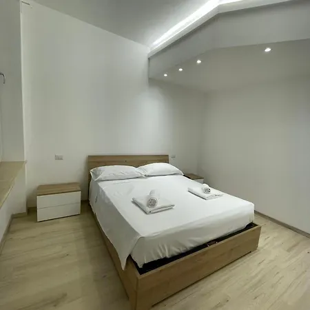 N.4 Apartment