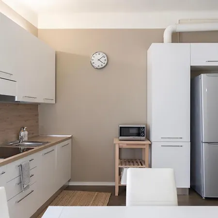 Elegante Bilocale In Zona Risorgimento Apartment *