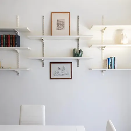 Elegante Bilocale In Zona Risorgimento