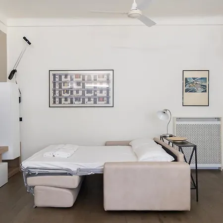 Elegante Bilocale In Zona Risorgimento *