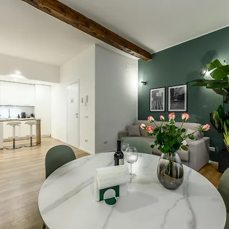 Stylish Loft , Corso Garibaldi - Duomo-Brera * Mediolan