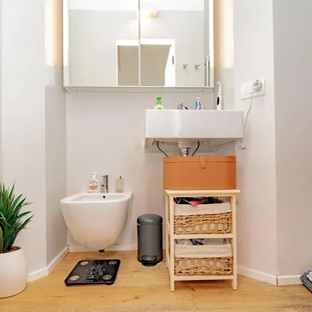 Apartment Cozy Near Bocconi
