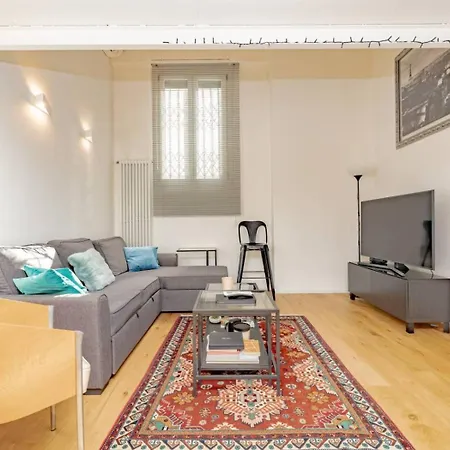 Apartment Cozy Near Bocconi Milan