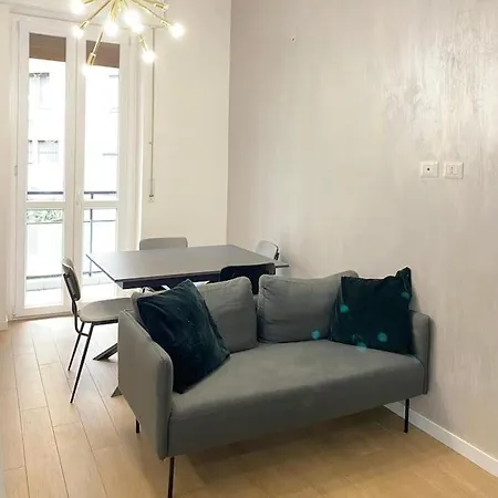 Urban Flat - Visconti 10/2 Μιλάνο