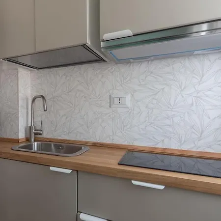 Luminoso Monolocale Zona Fondazione Prada * Mailand